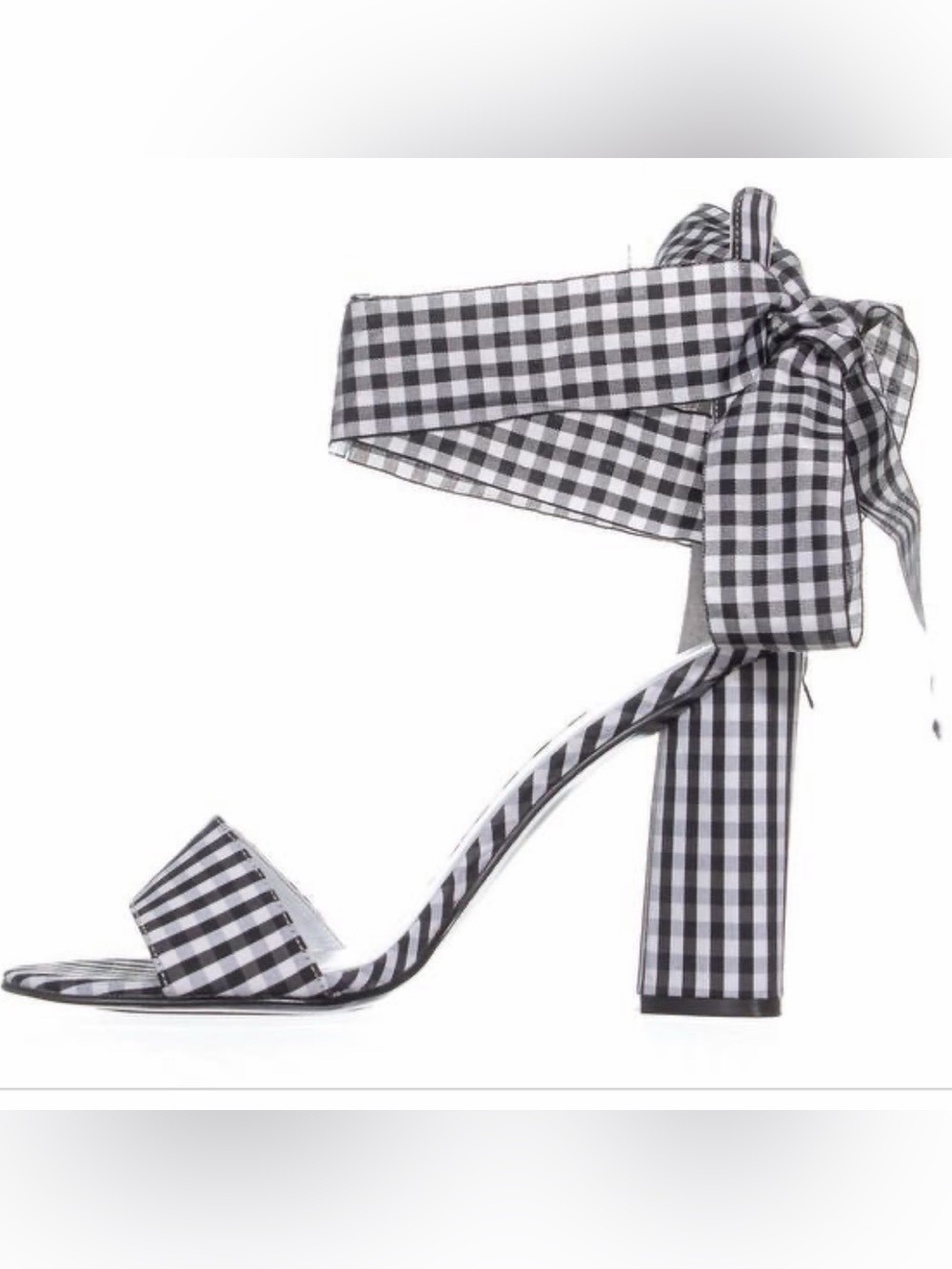 GUESS Allison Gingham Block Heel Sandals Size 7 With Box Excellent Condition